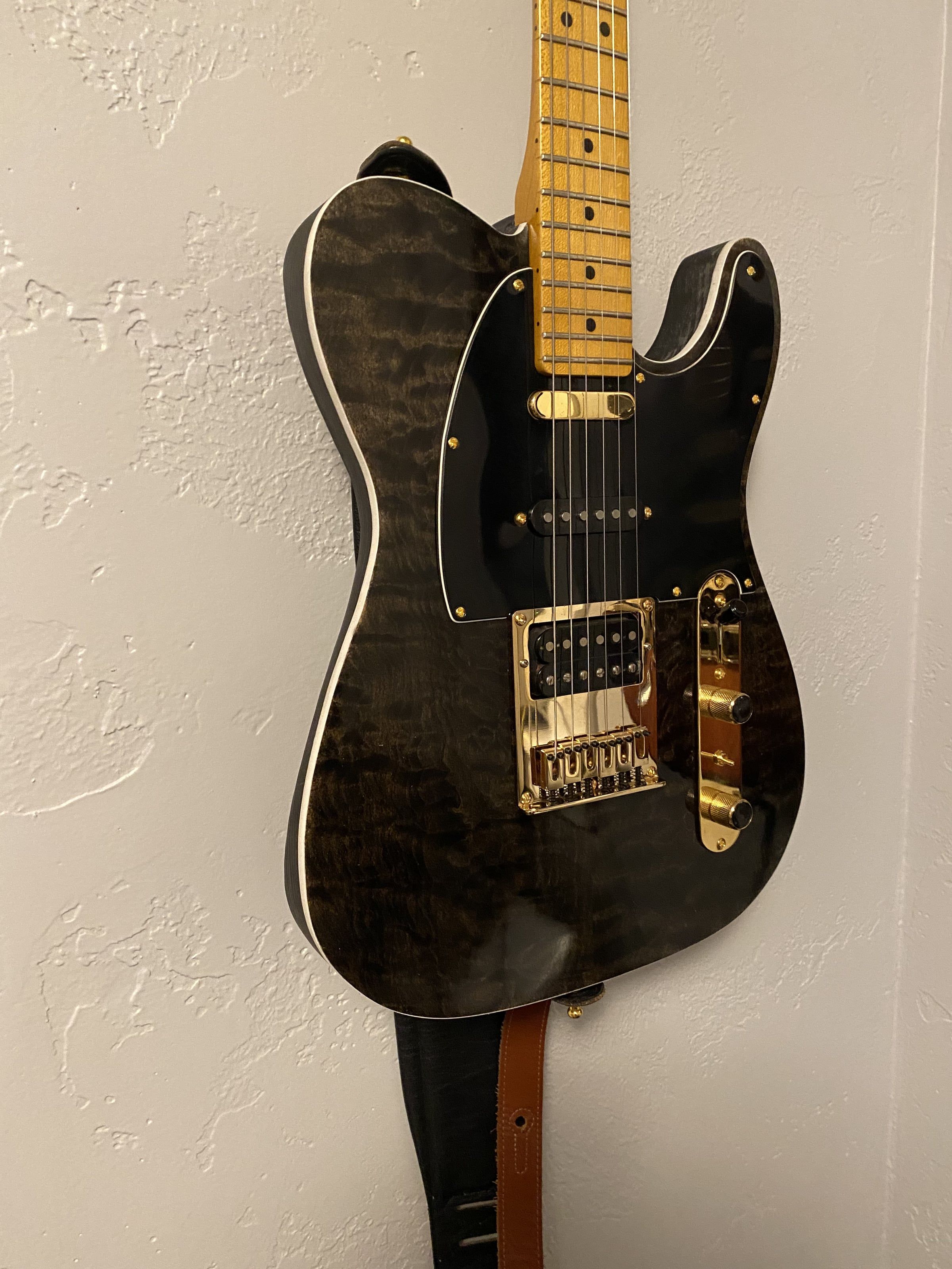 Past build: Black Gold Tele Body